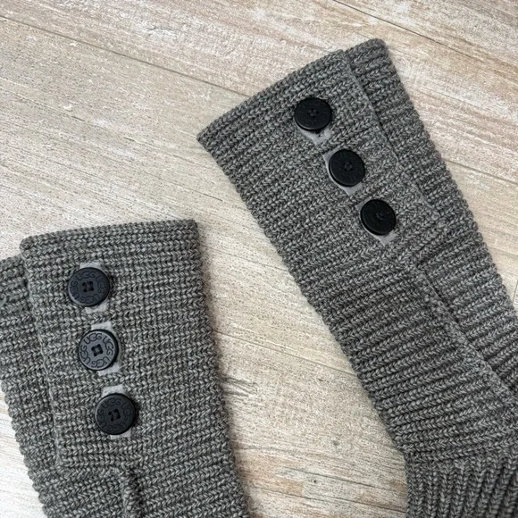 UGG Gray Knit Boots with Button Detail - Picture 4 of 10